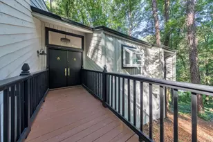 210 Brandenburgh Cir, Roswell, GA 30075 - Photo 10