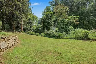 2074 Montrose Dr, East Point, GA 30344 - Photo 38