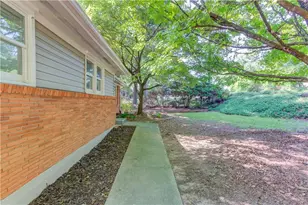 4594 Chamblee Tucker Rd, Tucker, GA 30084 - Photo 4