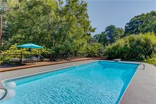 4594 Chamblee Tucker Rd, Tucker, GA 30084 - Photo 32