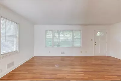 4594 Chamblee Tucker Road, Tucker, GA 30084 - Photo 10