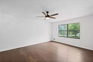 2648 Smoke House Pl SW, Marietta, GA 30064 - Photo 8