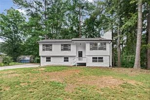 2648 Smoke House Pl SW, Marietta, GA 30064 - Photo 4