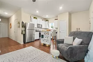 209 Highwood Ln, East Point, GA 30344 - Photo 14
