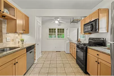 383 S Howard Street SE, Atlanta, GA 30317 - Photo 8