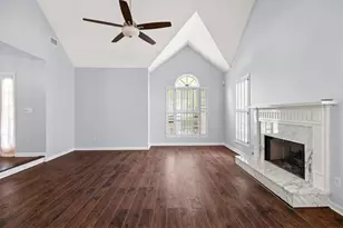 190 Glen Holly Dr, Roswell, GA 30076 - Photo 8