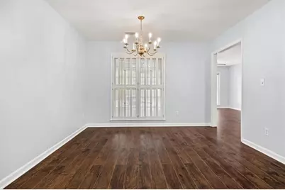 190 Glen Holly Drive, Roswell, GA 30076 - Photo 14