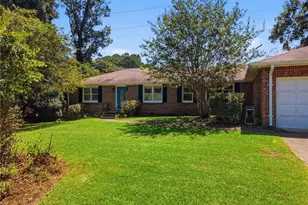 2685 Farmington Dr SW, Marietta, GA 30008 - Photo 2