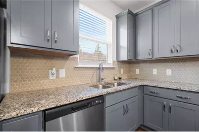 1908 Plainsboro Drive, Lithonia, GA 30058 - Photo 10
