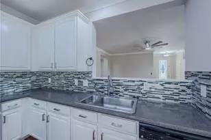 374 Leaflet Ives Dr, Lawrenceville, GA 30045 - Photo 8