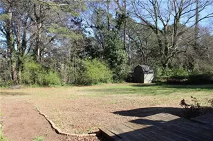995 Melody Ln, Roswell, GA 30075 - Photo 32