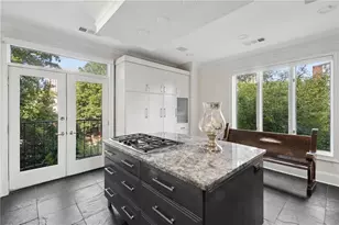 2960 Pharr Ct S Northwest, Atlanta, GA 30305 - Photo 20