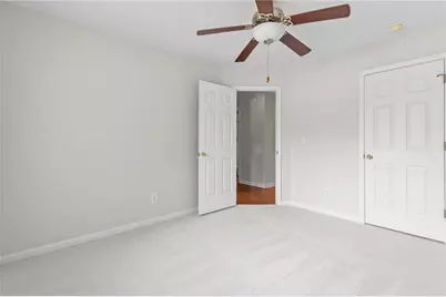895 Scenic Lake Drive, Lawrenceville, GA 30045 - Photo 32
