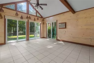 895 Scenic Lake Dr, Lawrenceville, GA 30045 - Photo 22
