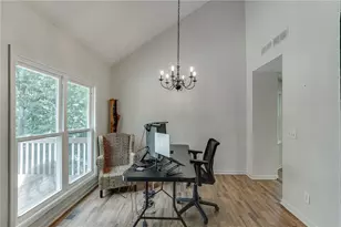 6447 Ivy Springs Dr, Flowery Branch, GA 30542 - Photo 10