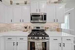622 Edgemore Rd, Canton, GA 30114 - Photo 10