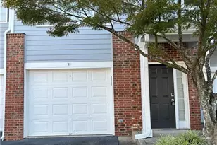 104 Vinings Forest Cir SE, Smyrna, GA 30080 - Photo 2