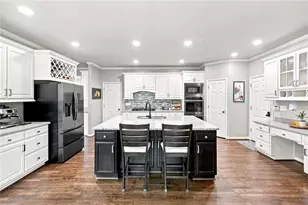 1044 Meadow Club Ct, Suwanee, GA 30024 - Photo 36