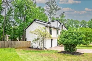 10175 Old Woodland Entry NE, Johns Creek, GA 30022 - Photo 34