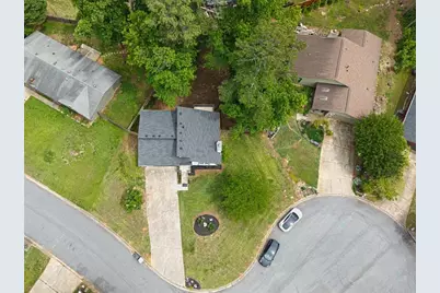 10175 Old Woodland Entry NE, Johns Creek, GA 30022 - Photo 2