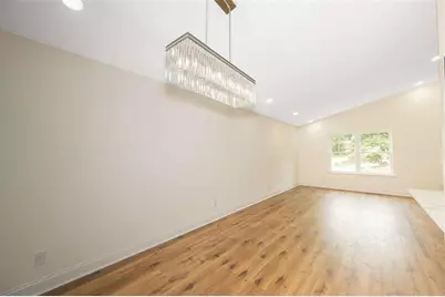 10175 Old Woodland Entry NE, Johns Creek, GA 30022 - Photo 4