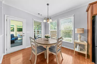 7525 Brookstone Circle, Flowery Branch, GA 30542 - Photo 16