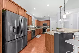 7525 Brookstone Cir, Flowery Branch, GA 30542 - Photo 12