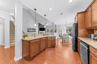 7525 Brookstone Circle, Flowery Branch, GA 30542 - Photo 18
