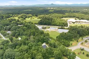 2600 Level Grove Rd, Cornelia, GA 30531 - Photo 52