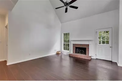 7211 Meadow Gate Way, Woodstock, GA 30189 - Photo 16