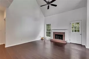 7211 Meadow Gate Way, Woodstock, GA 30189 - Photo 16