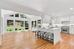 7680 Dunvegan Close, Sandy Springs, GA 30350 - Photo 20