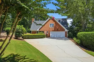 7680 Dunvegan Close, Sandy Springs, GA 30350 - Photo 58