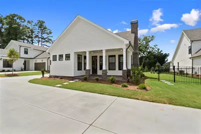 585 Gavitt Drive, Cumming, GA 30040 - Photo 4