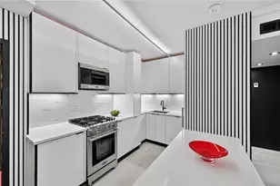 2285 Peachtree Rd NE, Atlanta, GA 30309 - Photo 2