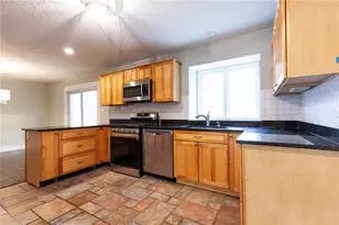 2971 Stratford Arms Dr, Chamblee, GA 30341 - Photo 2