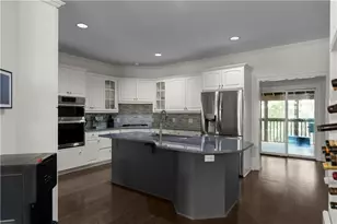 27 Wing Mill Rd, Sandy Springs, GA 30350 - Photo 16