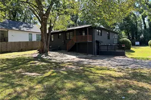 1215 Westview Dr SW, Atlanta, GA 30310 - Photo 2