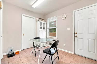 126 E Mimosa Drive, Jonesboro, GA 30236 - Photo 10