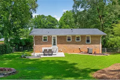 2399 Lakewood Drive NW, Kennesaw, GA 30152 - Photo 2