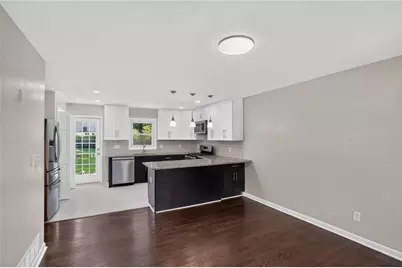 2399 Lakewood Drive NW, Kennesaw, GA 30152 - Photo 4