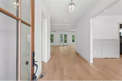 2467 Edwards Drive NW, Atlanta, GA 30318 - Photo 6