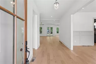 2467 Edwards Dr NW, Atlanta, GA 30318 - Photo 6