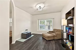 2747 Cedar Dr, Lawrenceville, GA 30043 - Photo 10