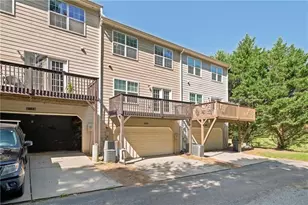 2747 Cedar Dr, Lawrenceville, GA 30043 - Photo 28