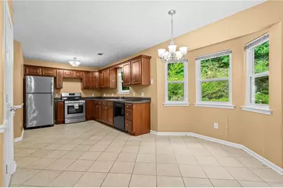 163 Nicki Court, Hampton, GA 30228 - Photo 8