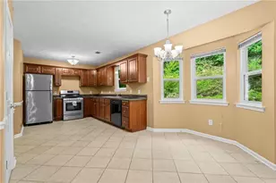 163 Nicki Ct, Hampton, GA 30228 - Photo 8