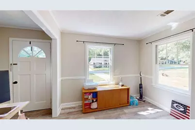 186 S Forest Avenue S, Social Circle, GA 30025 - Photo 12