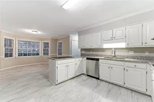 4397 Windsor Oaks Cir, Marietta, GA 30066 - Photo 6