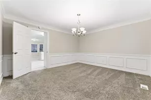 4397 Windsor Oaks Cir, Marietta, GA 30066 - Photo 4